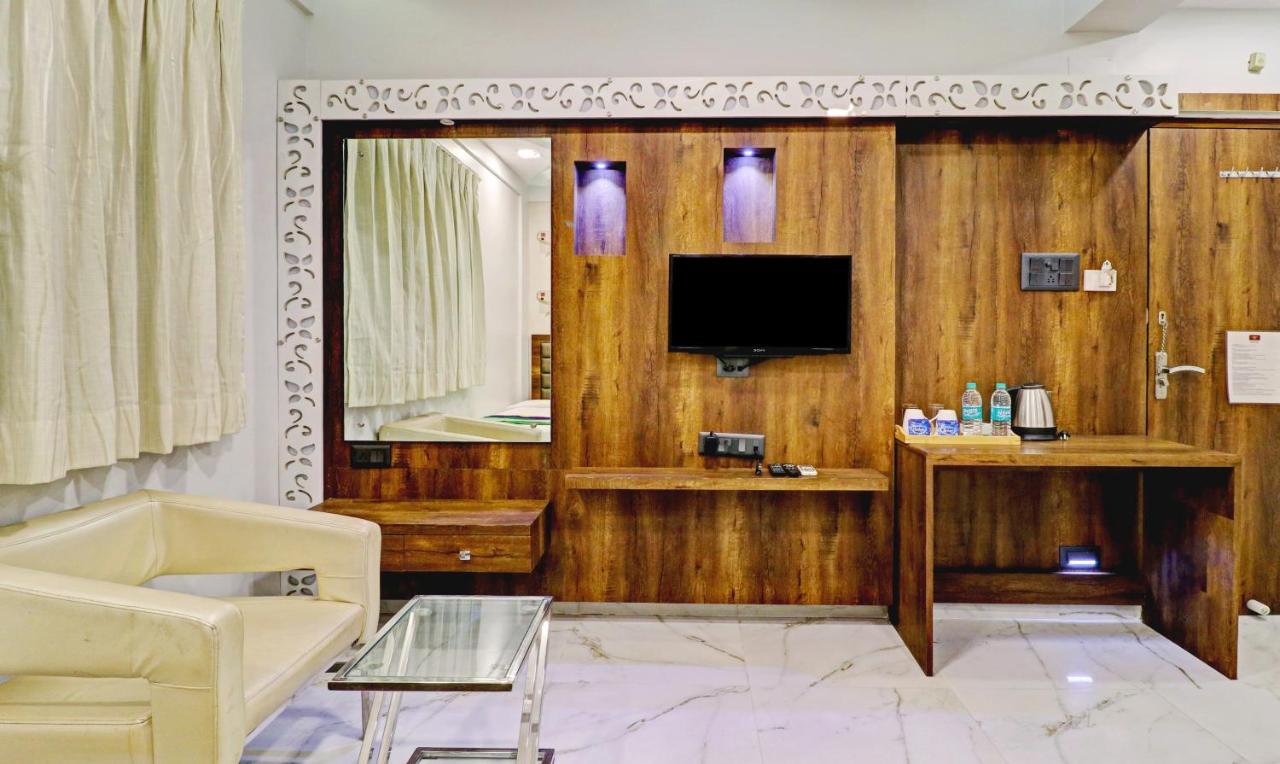 Hotel Treebo Orion Sapphire, Beck Bagan Kalkutta Exterior foto